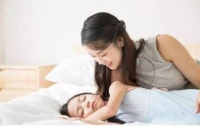 38岁离婚和儿子一起睡，家庭教育问题引热议
