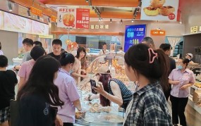 陈潇的剩余人生店经营什么？如何成功创业？